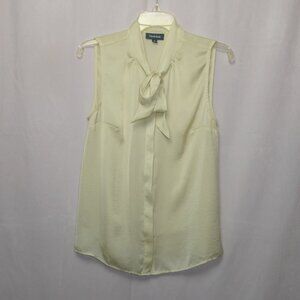 Modcloth Sleeveless Bow Tie Top in Ivory